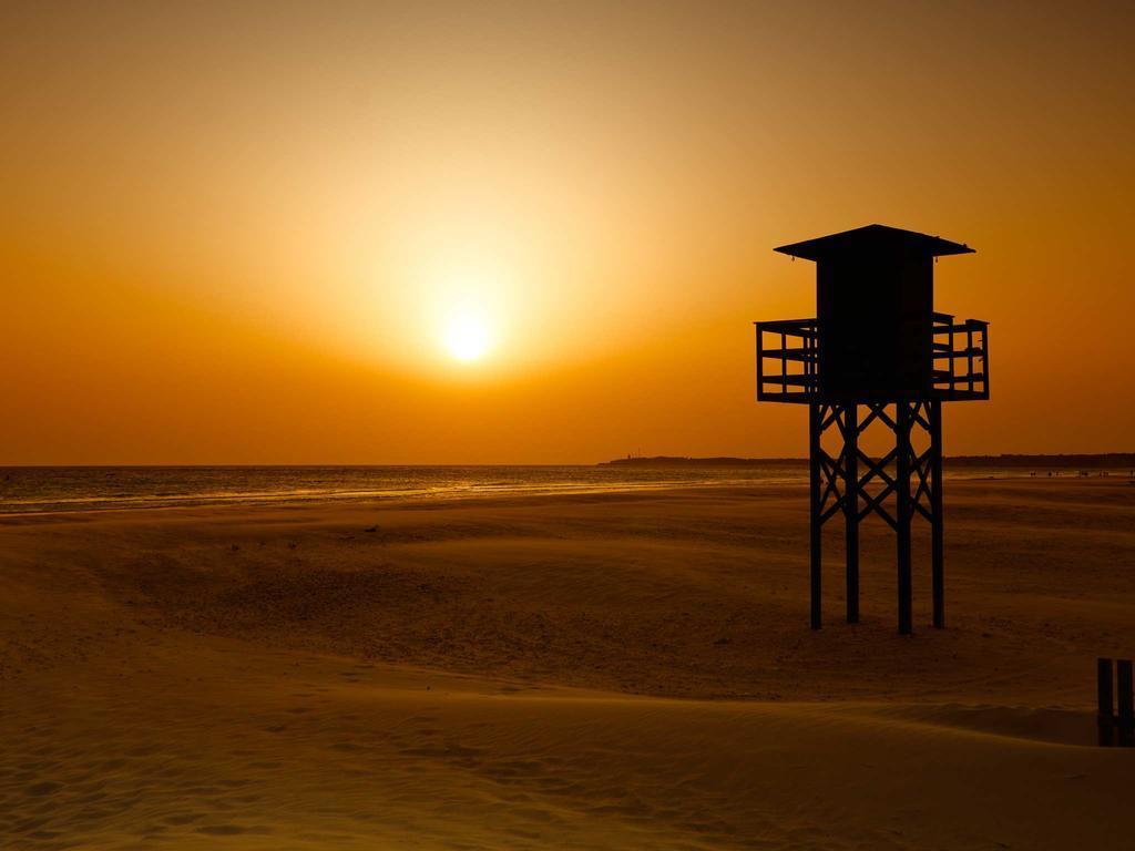 Hostal Al-Andalus Conil De La Frontera Esterno foto
